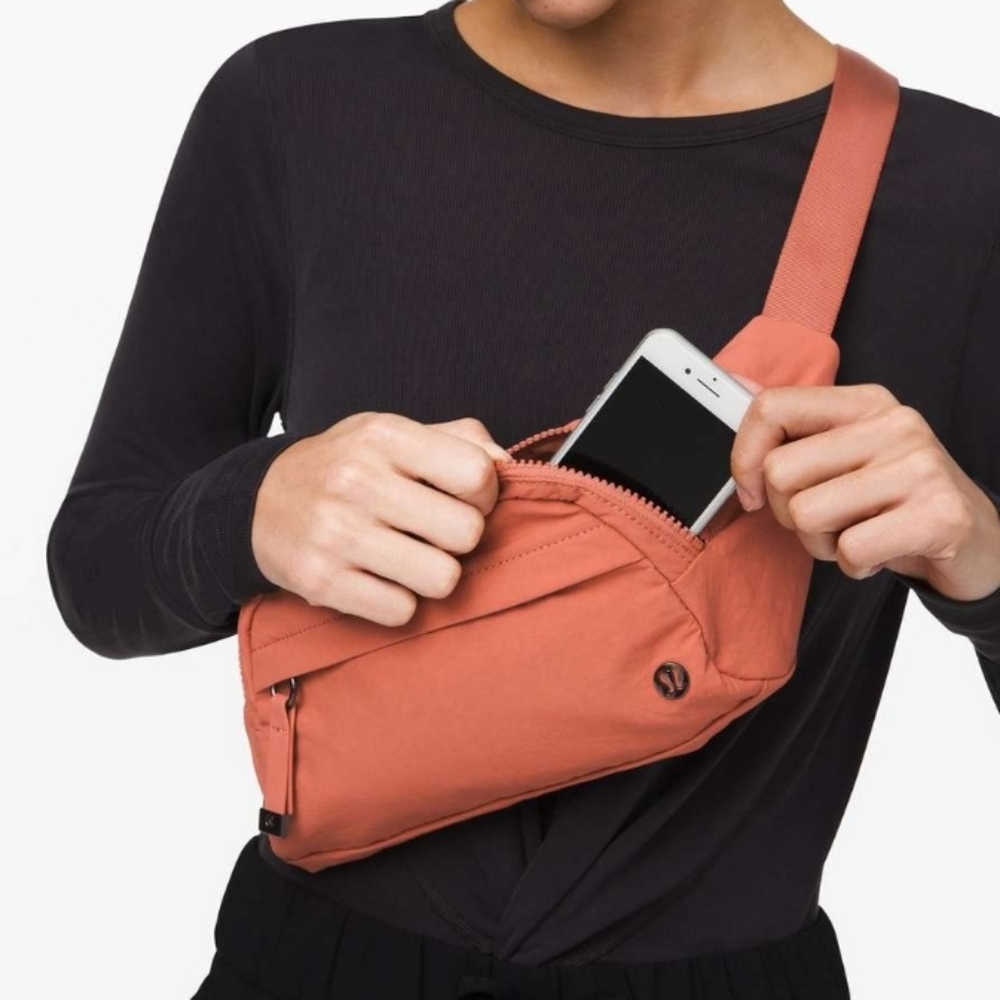 Lululemon On The Beat Belt Bag *4.5L